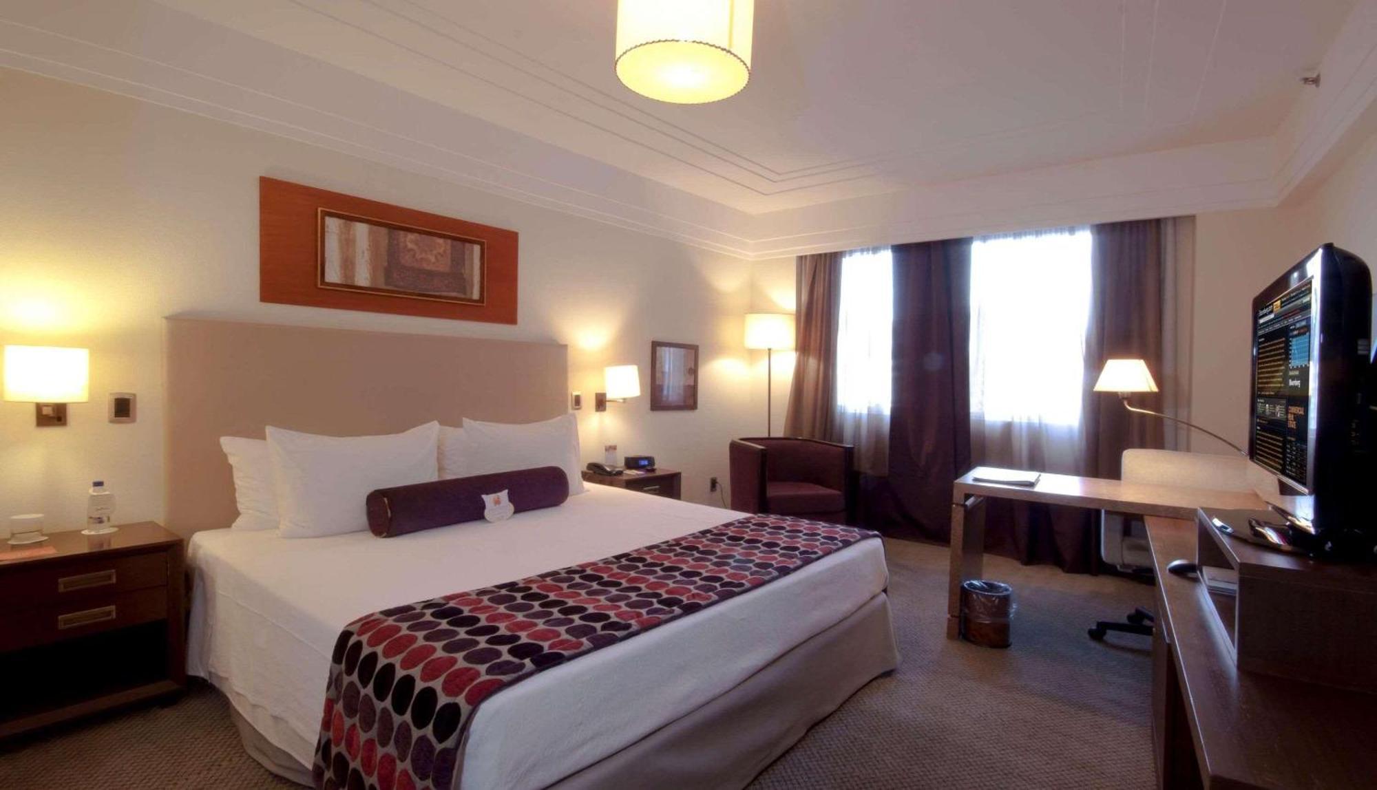 Radisson Alphaville Barueri Extérieur photo A room at the hotel